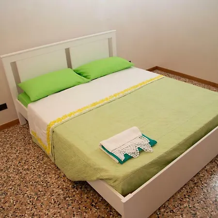 Green Apartment רוסולינה מארה